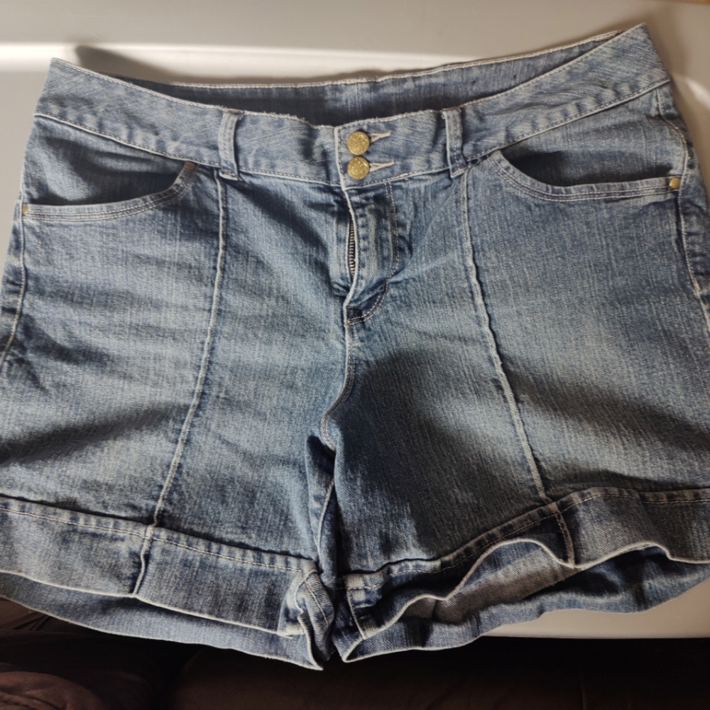 Lane Bryant size 18 blue denim shorts
